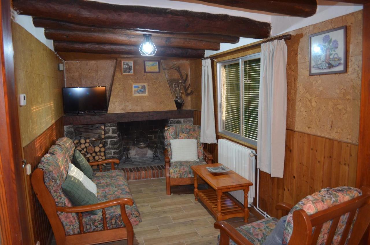 Вілла Casa Corroncui Sant Marti de Canals Екстер'єр фото